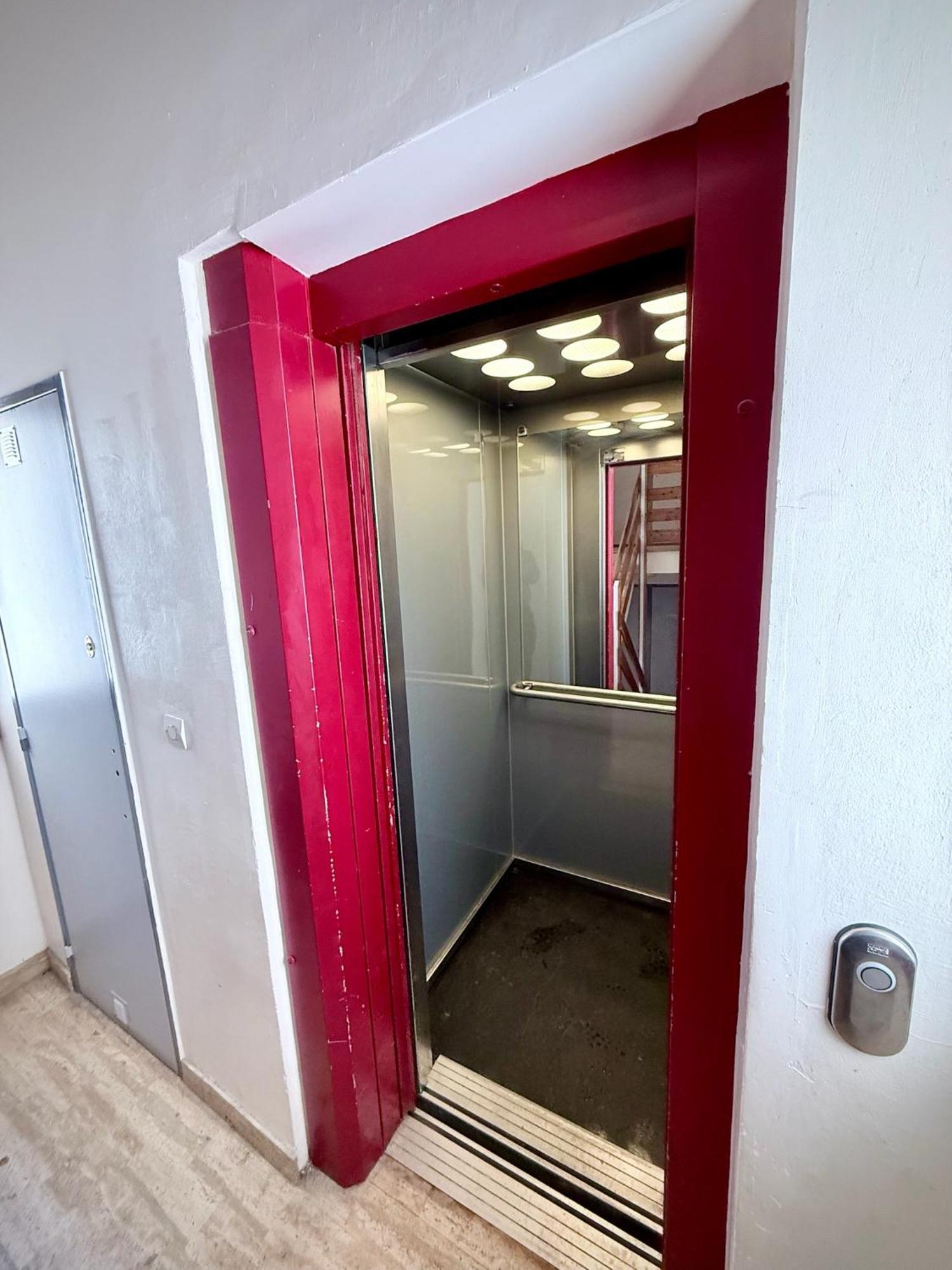 Appartement Au Pied Des Pistes Avec Vue Imprenable Sur La Station
